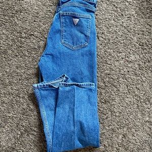 Guess Mom Jeans